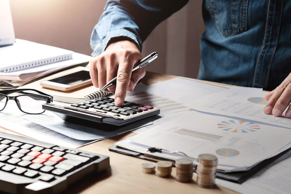 Swiss B2B Marketing KPI Report 2026: Welche Kennzahlen Marketing-Teams wirklich steuern